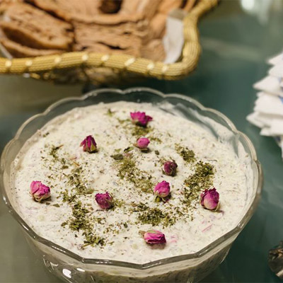 ماست و خیار با شوید